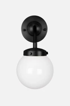 Globen Lighting Alley Vegglampe IP44