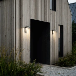 Nordlux Alya Vegglampe Solcelle Med Bevegelsessensor - Svart -Lightup Butikk Alya vegglampe solcelle med bevegelsessensor B vare Utebelysning vegg opp og ned Nordlux 2118231003 Bvare 3