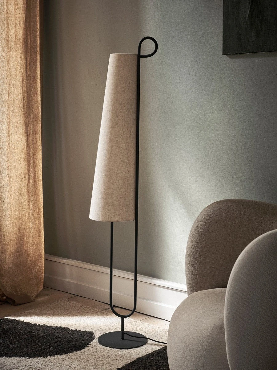 Ferm LIVING Ancora Gulvlampe - Svart/Natural 3 Ferm LIVING Ancora Gulvlampe - Svart/Natural