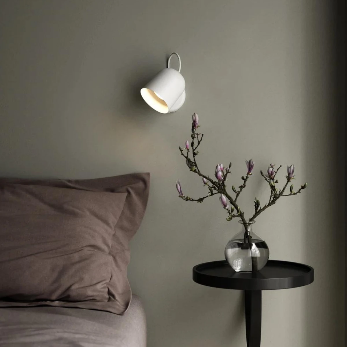 Angle Vegglampe Med USB - Hvit 3 Angle Vegglampe Med USB - Hvit