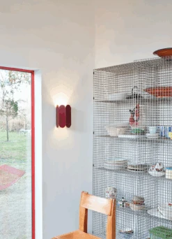 Hay Arcs Vegglampe Uten Ledning - Rød -Lightup Butikk Arcs vegglampe uten ledning rod Vegglamper HAY HAY AB227 A837 3