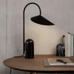 Ferm LIVING Arum Bordlampe - Svart -Lightup Butikk Arum bordlampe svart Bordlamper Ferm Living Feg 100132101 4