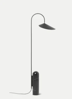 Ferm LIVING Arum Gulvlampe - Svart