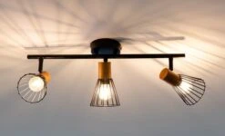 Atticus Tak-/vegglampe 3 Lys - Svart/Trefarget