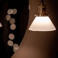 August Takpendel 15 - Messing/Hvit