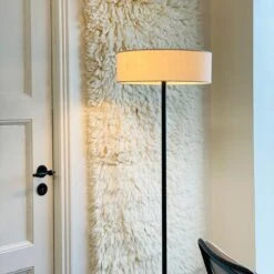 Calix Gulvlampe -Lightup Butikk Calix gulvlampe Gulvlamper Dyberg Larsen DL 9142 7