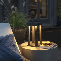 Konstsmide Cannes Lanterne Bord/gulv IP54 Oppladbar - Svart