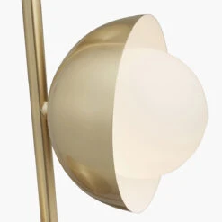 Estelle Gulvlampe 141 Cm - Opal/Messingfarget -Lightup Butikk Estelle gulvlampe 141 cm OpalMessingfarget Gulvlamper Pacific Lifestyle 32 142 C 6