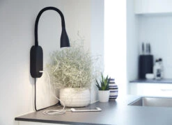 Eye Vegglampe 5 Watt Dimbar M/ USB - Svart -Lightup Butikk Eye vegglampe 5 watt dimbar m USB Svart Vegglamper Nielsen Light NL 380420 3