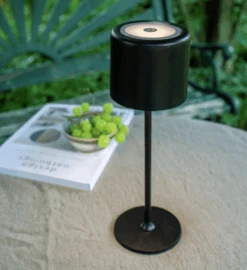 Markslöjd Filo Oppladbar Bordlampe