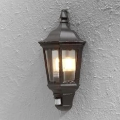 Konstsmide Firenze Vegglampe Utendørs Med Sensor - Svart -Lightup Butikk Firenze vegglampe utendors med sensor Svart Utebelysning vegg veggskjold Konstsmide 7230 750 2