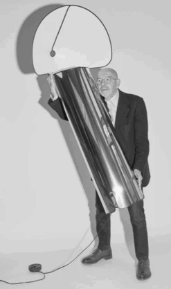 Flos Chiara Gulvlampe - Aluminium/Antrasitt -Lightup Butikk Flos Chiara Gulvlampe AluminiumAntrasitt Gulvlamper Flos Fls F1590056 3