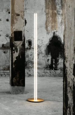 Flos Coordinates Gulvlampe -Lightup Butikk Flos Coordinates Gulvlampe Gulvlamper Flos Fls F1801044 3