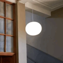 Flos Glo-Ball S1 Taklampe - 33cm 15 Flos Glo-Ball S1 Taklampe - 33cm -Lightup Butikk Flos Glo Ball S1 taklampe 33cm Takpendler Flos Fls F3005061 5