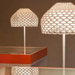 Flos Tatou F Hvit -Lightup Butikk Flos Tatou F Hvit Gulvlamper Flos Fls F7764009 4