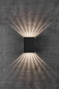 Nordlux Fold 10 Vegglampe Utendørs Opp/ned - Svart 15 Nordlux Fold 10 Vegglampe Utendørs Opp/ned - Svart -Lightup Butikk Fold 10 vegglampe utendors oppned Svart Utebelysning vegg opp og ned Nordlux 2019041003 5