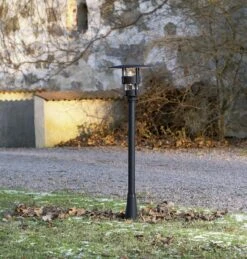 Konstsmide Freja 120 Cm Stolpelykt