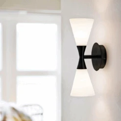 Herstal Harlekin Duo Vegglampe - Matt Svart