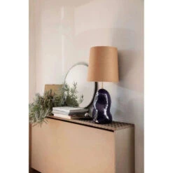 Ferm LIVING Hebe Bordlampe Medium Mørk Grå/Natur 11 Ferm LIVING Hebe Bordlampe Medium Mørk Grå/Natur -Lightup Butikk Hebe bordlampe Medium Mork graNatur Bordlamper Ferm Living Feg 100552101100329206 5