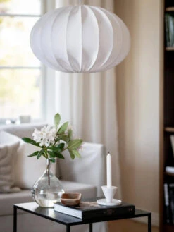 Hilma Taklampe 60 Cm - Hvit -Lightup Butikk Hilma taklampe 60 cm Hvit Takpendler Pr home of Scandinavia Ab Prh HT60 FR01 5