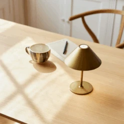 Hygge Bordlampe 15 Oppladbar - Antikk -Lightup Butikk Hygge bordlampe 15 oppladbar Antikk Bordlamper Halo Designs 5705639800841 3