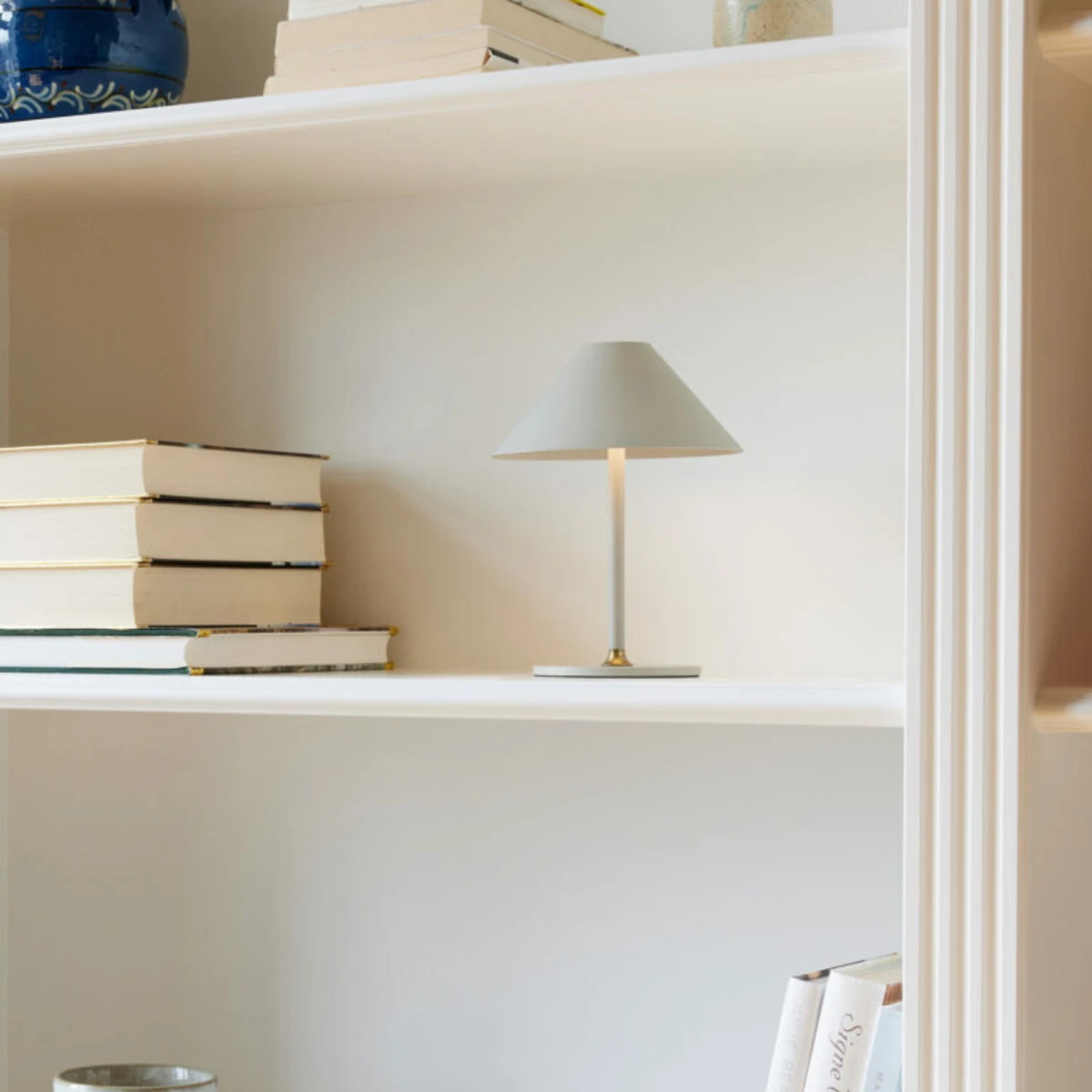 Hygge Bordlampe 15 Oppladbar - Grå 5 Hygge Bordlampe 15 Oppladbar - Grå - Bilde 3