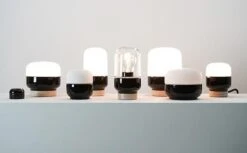 Ifø Ohm 100/130 Bordlampe - Svart/Opal Glass -Lightup Butikk Ifo Ohm 100130 bordlampe SvartOpal glass Bordlamper Ifo Electric 8311 200 16 3