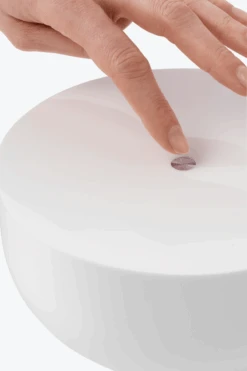 New Works Kizu Portable Bordlampe - Svart Marmor 15 New Works Kizu Portable Bordlampe - Svart Marmor -Lightup Butikk Kizu Portable bordlampe Svart marmor Bordlamper New Works Nes 21711 7