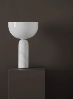 New Works Kizu Bordlampe - Hvit Marmor - L -Lightup Butikk Kizu bordlampe hvit marmor L Bordlamper New Works Nes 20410 4