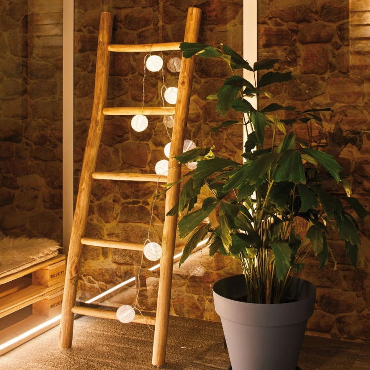 Paulmann Lampion Lysslynge 3,6 Meter IP44 3000 Kelvin - Oppladbar Via USB 3 Paulmann Lampion Lysslynge 3,6 Meter IP44 3000 Kelvin - Oppladbar Via USB