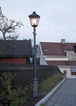 London 491 Stolpe 8 London 491 Stolpe -Lightup Butikk London 491 stolpe Utebelysning stolpe Norlys 3101715 3