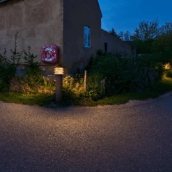 Louis Poulsen Bysted Pullert M/Fotplate- Corten -Lightup Butikk Louis Poulsen Bysted Pullert MFotplate Corten Utebelysning pullert Louis Poulsen LP 5747400926 3