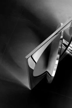 Louis Poulsen Moonsetter Gulvlampe - Krom -Lightup Butikk Louis Poulsen Moonsetter Gulvlampe Krom Gulvlamper Louis Poulsen LP 5744168274 5