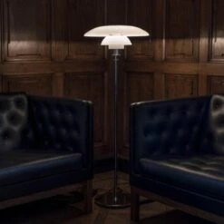 Louis Poulsen PH 4½-3½ Gulvlampe Krom/Opalt Glass -Lightup Butikk Louis Poulsen PH 4 12 3 12 gulvlampe KromOpalt glass Gulvlamper Louis Poulsen LP 5744161514 3