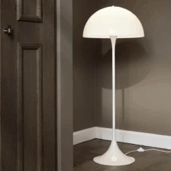 Louis Poulsen Panthella Gulvlampe -Lightup Butikk Louis Poulsen Panthella gulvlampe Gulvlamper Louis Poulsen LP 5744167068 13