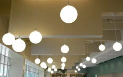 Louis Poulsen Wohlert Taklampe Ø40 - Opal 15 Louis Poulsen Wohlert Taklampe Ø40 - Opal -Lightup Butikk Louis Poulsen Wohlert taklampe O40 Opal Takpendler Louis Poulsen LP 5741087015 5