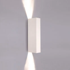 Malmø Vegglampe Opp/ned Lys - Hvit