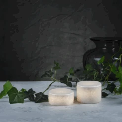 Marble Hvit Bordlampe Batteridrevet M/timer - Large -Lightup Butikk Marble hvit bordlampe batteridrevet mtimer Large Bordlamper Unison 9950100 3