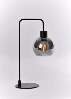 Marco Bordlampe Svart/røk -Lightup Butikk Marco bordlampe Svartrok Bordlamper Ms belysning 9400201421 2