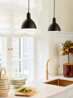 Metropole Takpendel 20 Cm - Svart -Lightup Butikk Metropole takpendel 20 cm Svart Takpendler Halo Designs 5705639739066 3