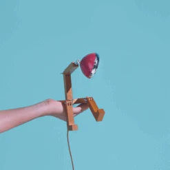 Mini Wattson Bordlampe - Cherry Rød -Lightup Butikk Mini Wattson bordlampe Cherry Rod Bordlamper Piffany Copenhagen MIN SWR CR 3