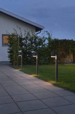 Konstsmide Modena Stolpe 70 Cm - Svart -Lightup Butikk Modena stolpe 70 cm Svart Utebelysning pullert Konstsmide 7517 750 3