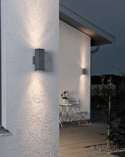 Konstsmide Monza Vegglykt Opp/ned Mørk Grå -Lightup Butikk Monza vegglykt oppned mork gra Utebelysning vegg opp og ned Konstsmide 7907 370 3