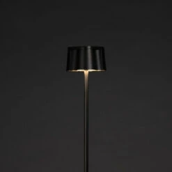 Konstsmide Nice Oppladbar Gulvlampe 3W 2700/3000 Kelvin IP54 -Lightup Butikk Nice oppladbar gulvlampe 3W 27003000 Kelvin IP54 Gulvlamper Konstsmide 7831 750 3