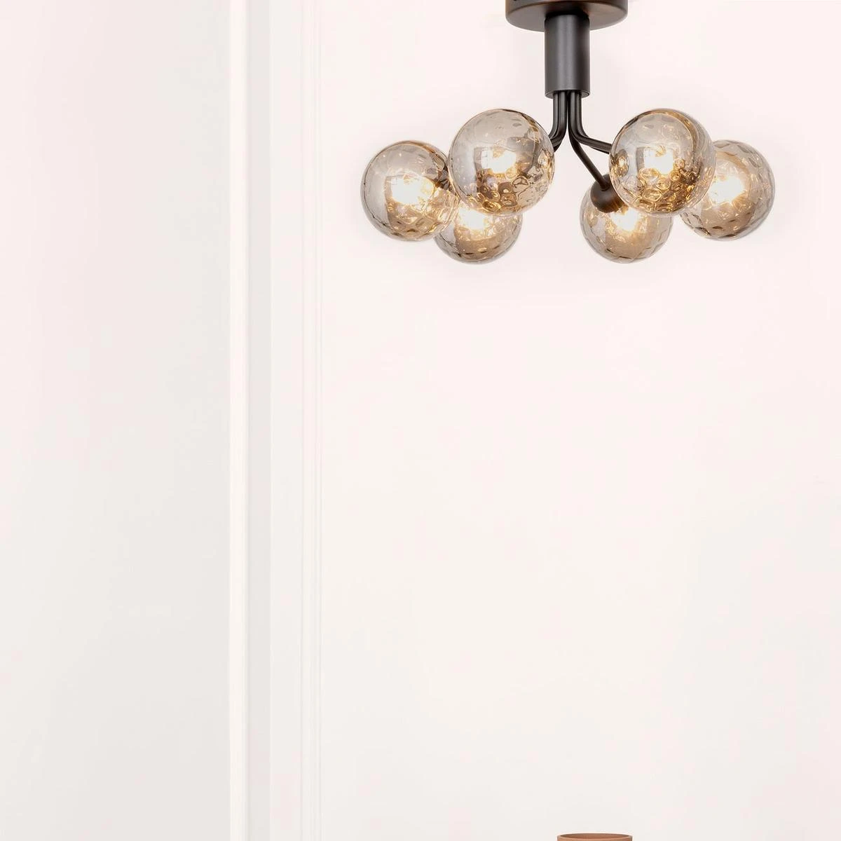 Nuura Apiales 6 Taklampe - Satengsort / Optic Røyket Glass 8 Nuura Apiales 6 Taklampe - Satengsort / Optic Røyket Glass - Bilde 6