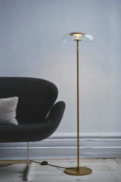 Nuura Blossi Gulvlampe Nordic Gold -Lightup Butikk Nuura Blossi gulvlampe Nordic Gold Gulvlamper Nuura Nua 2027006 3