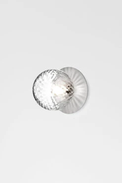 Nuura Liila 1 Vegglampe/taklampe - Medium - Light Silver / Optikk -Lightup Butikk Nuura Liila 1 vegglampetaklampe medium light silver optikk Vegglamper Nuura Nua 2046003 3
