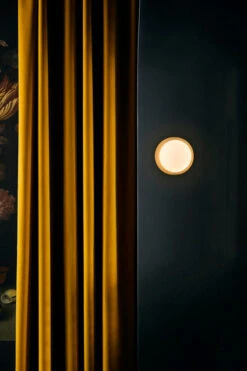 Nuura Liila 1 Vegglampe/taklampe - Medium - Nordic Gold / Opal -Lightup Butikk Nuura Liila 1 vegglampetaklampe medium nordic gold opal Vegglamper Nuura Nua 2046002 15