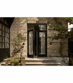 Nuura Liila Utendørslampe - Svart/optikk -Lightup Butikk Nuura Liila utendorslampe svartoptikk Utebelysning vegg klassisk Nuura Nua 2045004 3