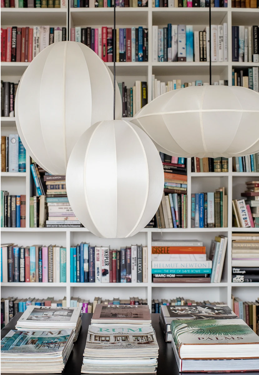 Oi Soi Oi Silkeskjerm Oval Large - Offwhite 3 Oi Soi Oi Silkeskjerm Oval Large - Offwhite